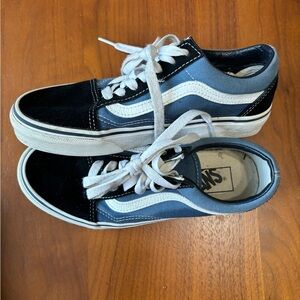 Vans blue women’s 6.5 or men’s 5